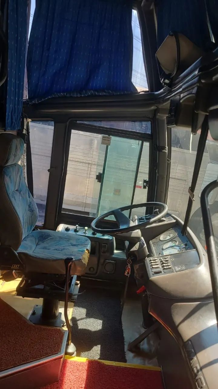 Ônibus Paradiso 1150 GV - Mercedes Benz 0400 - Foto 6