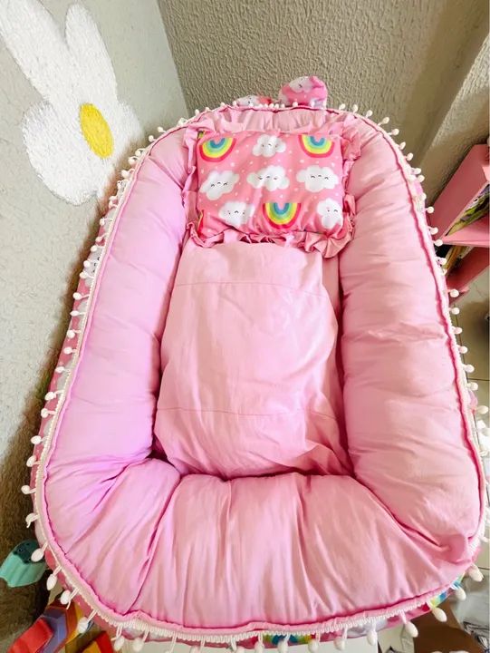 Kit ninho com travesseiro e mosqueteiro + almofada amamentação.  - Foto 3