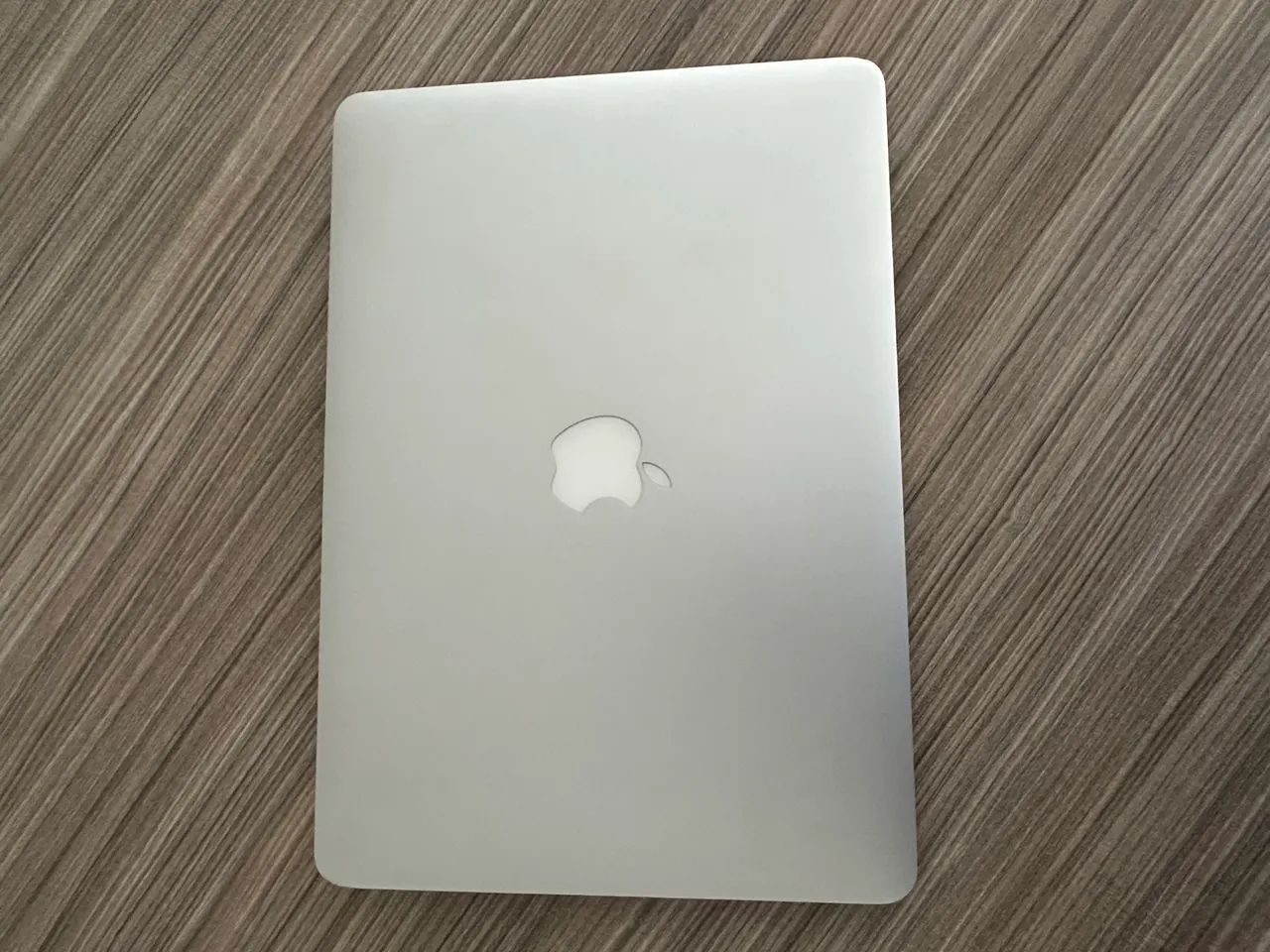 MacBook Air （13.3インチ 2015年 early） サブPCとしてMacBook Air 13インチ Early 2015 を買った理由【開封