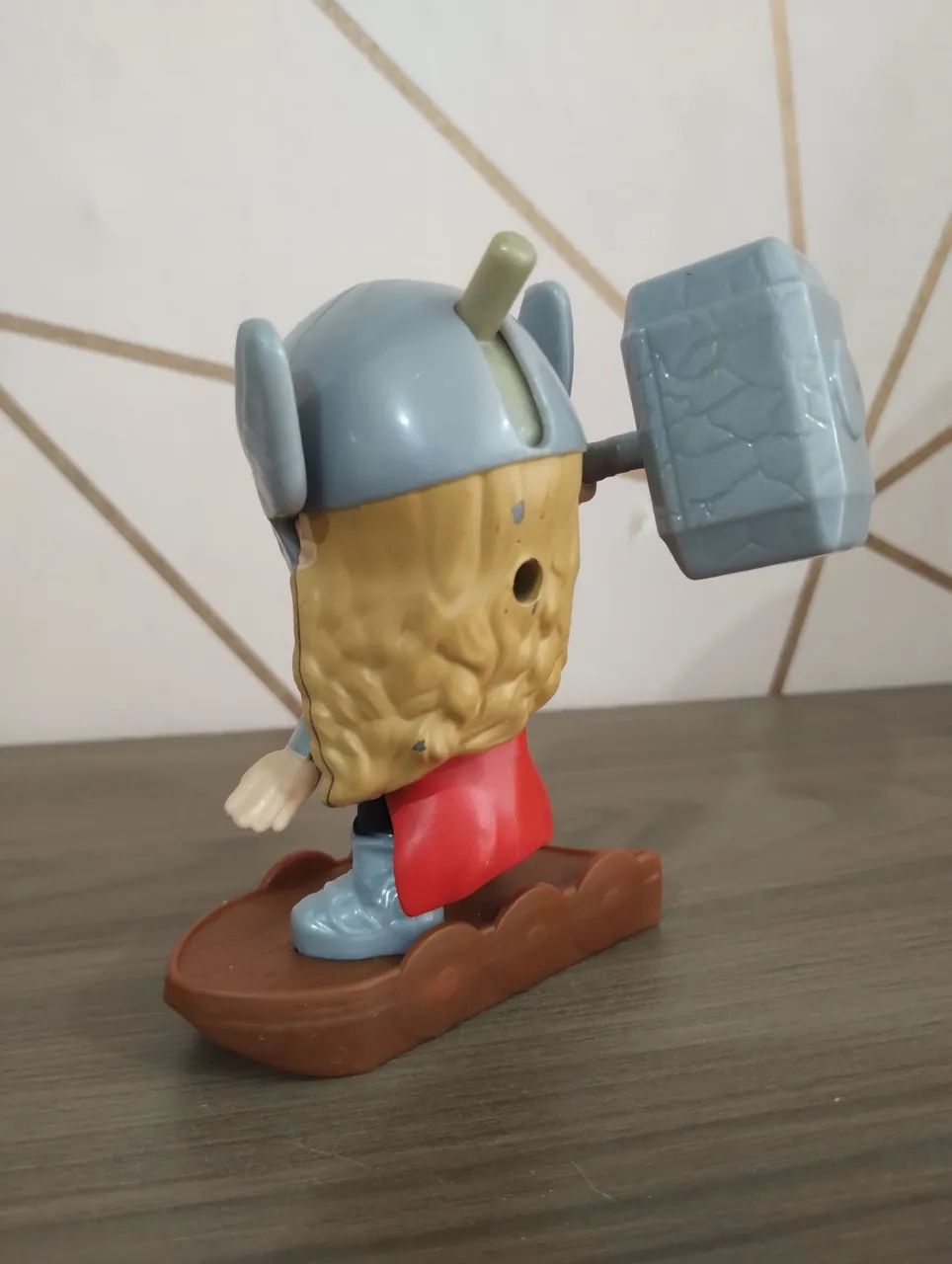 Miniatura Poderosa Thor - Amor e Trovão  - Foto 4