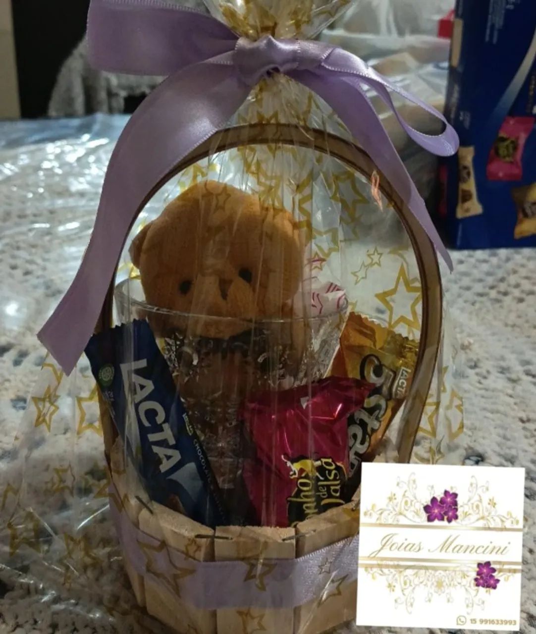 Cesta com Ursinho e xicara e bombons - Foto 2