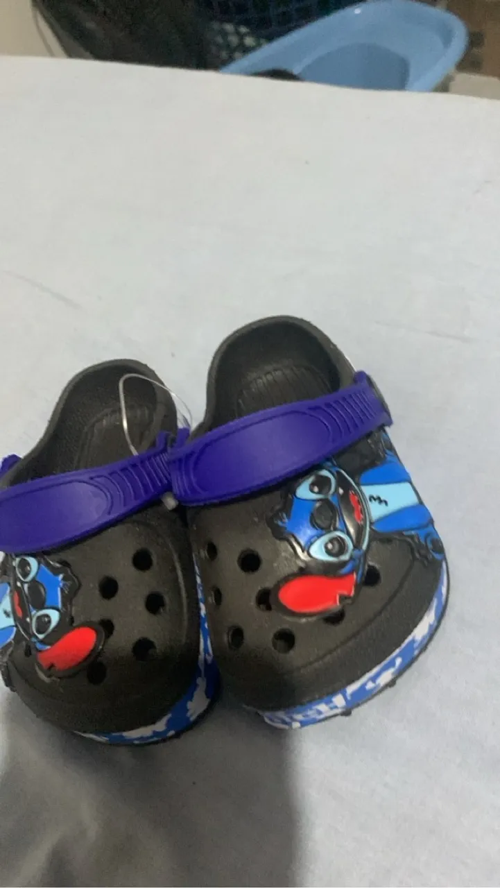 Crocs Infantil Stitch - Conforto e Estilo para os Pequenos!