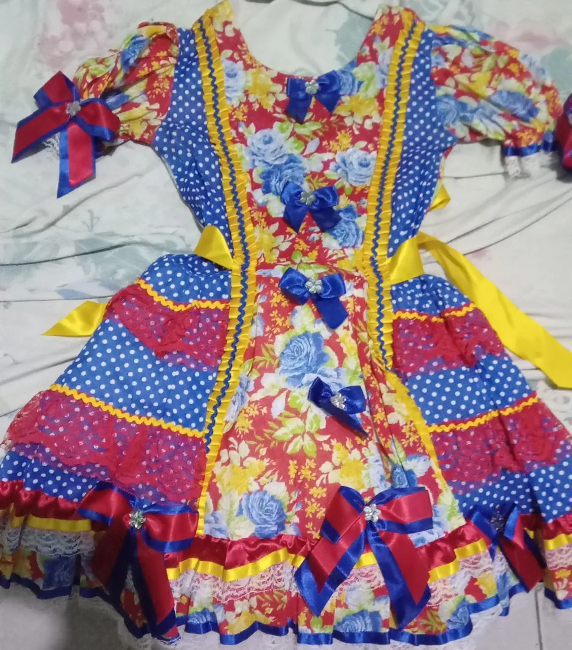 Vestido Junino Colorido e Charmoso