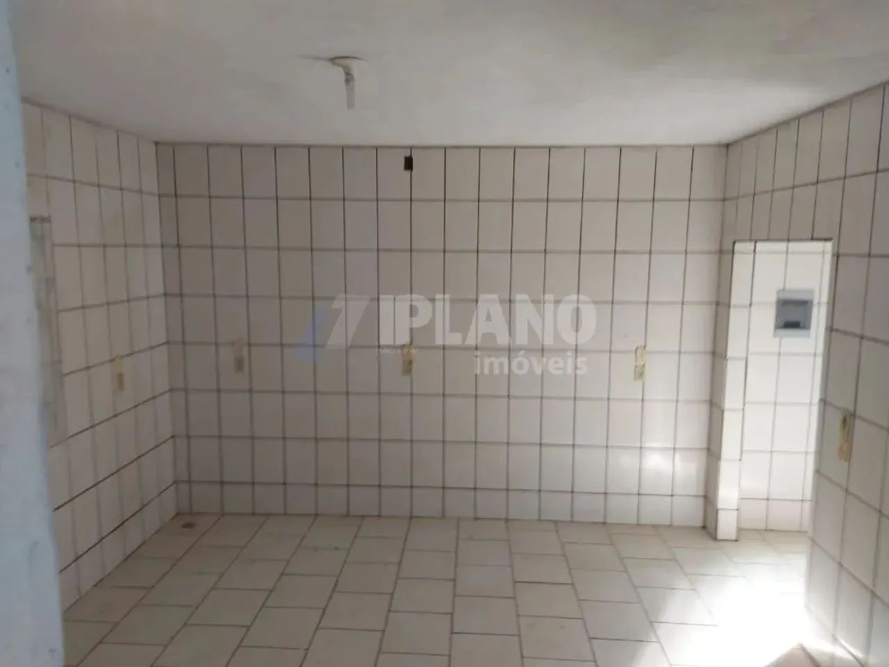 Galpão Comercial com duas salas no piso superior - Foto 5