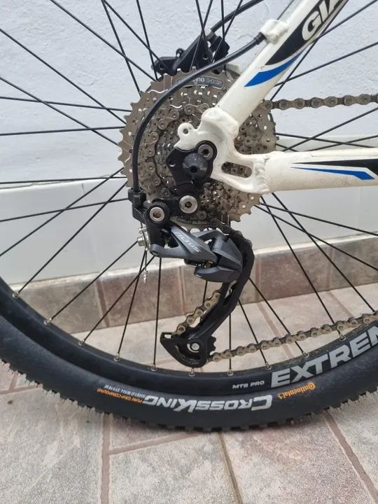Bike Giant ATX LTD aro 26 excelente estado 2 meses de uso  - Foto 5