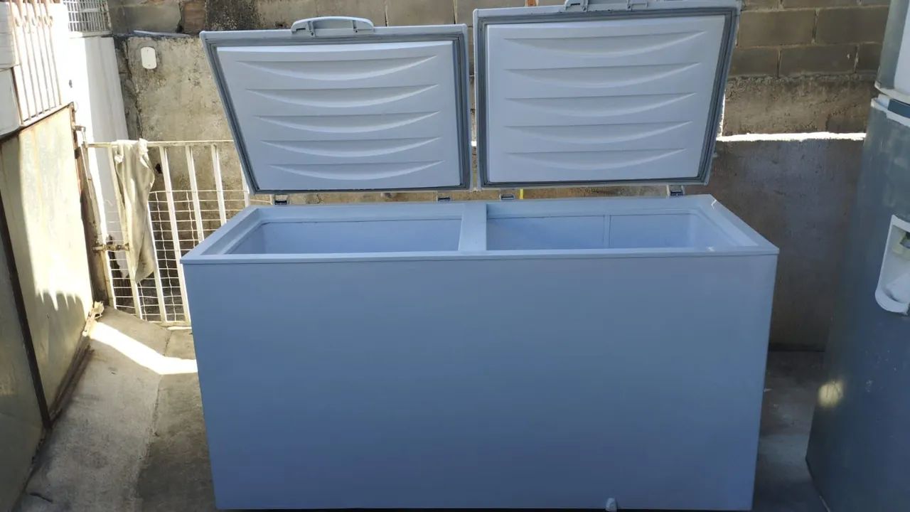 Freezer Horizontal Duas Tampas 550L semi-novo  - Foto 2