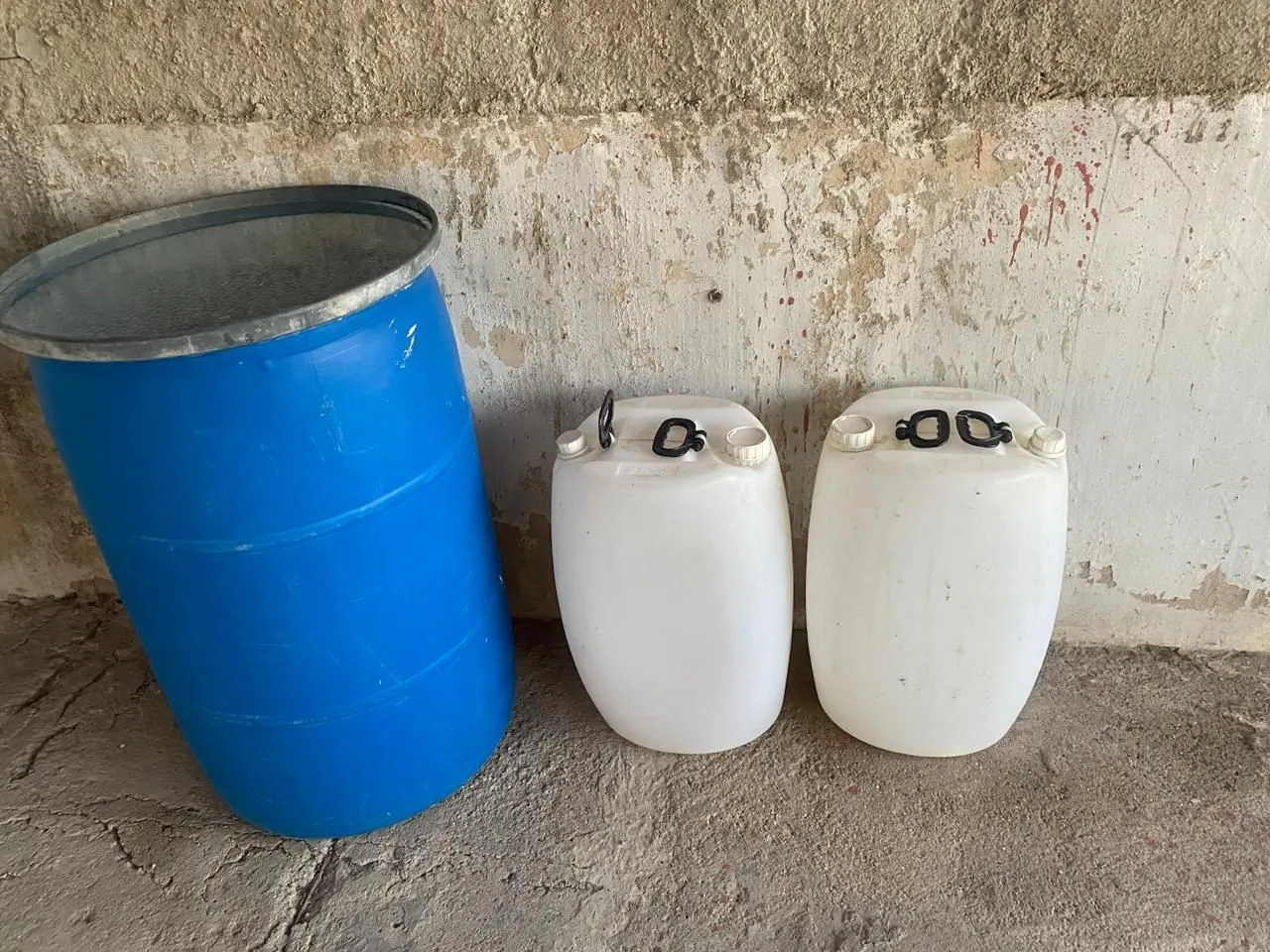 Tambores e Galões para Área Externa