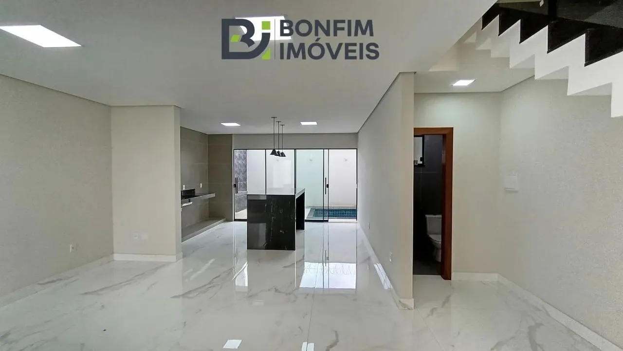 Duplex novo com piscina no bairro Ouro Verde!