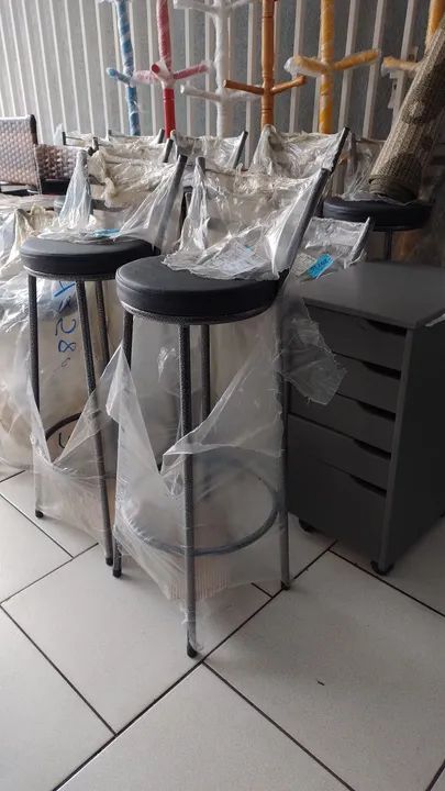 Banqueta altas novas 