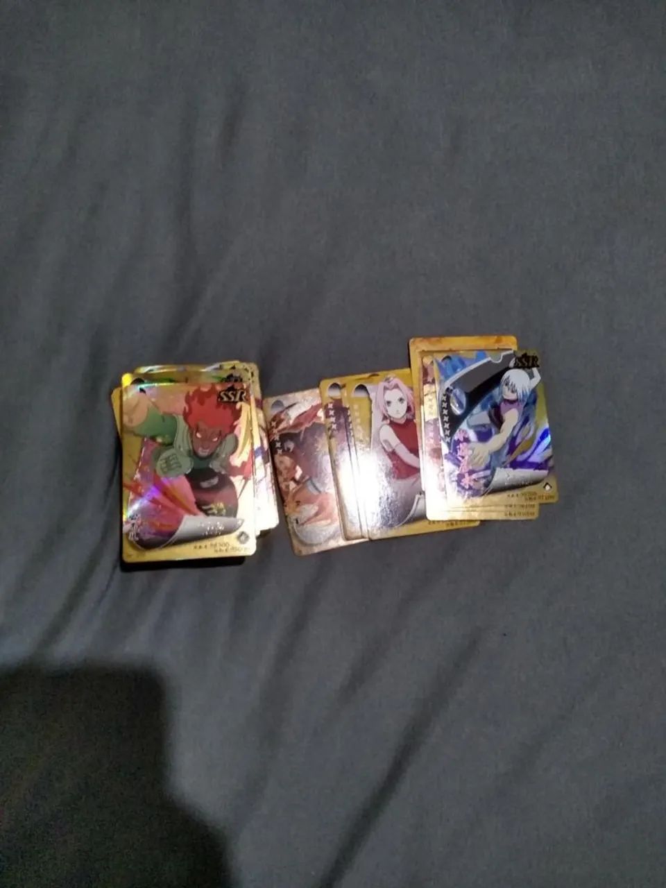 Box Naruto com várias cartas LEIA O ANÚNCIO  - Foto 2