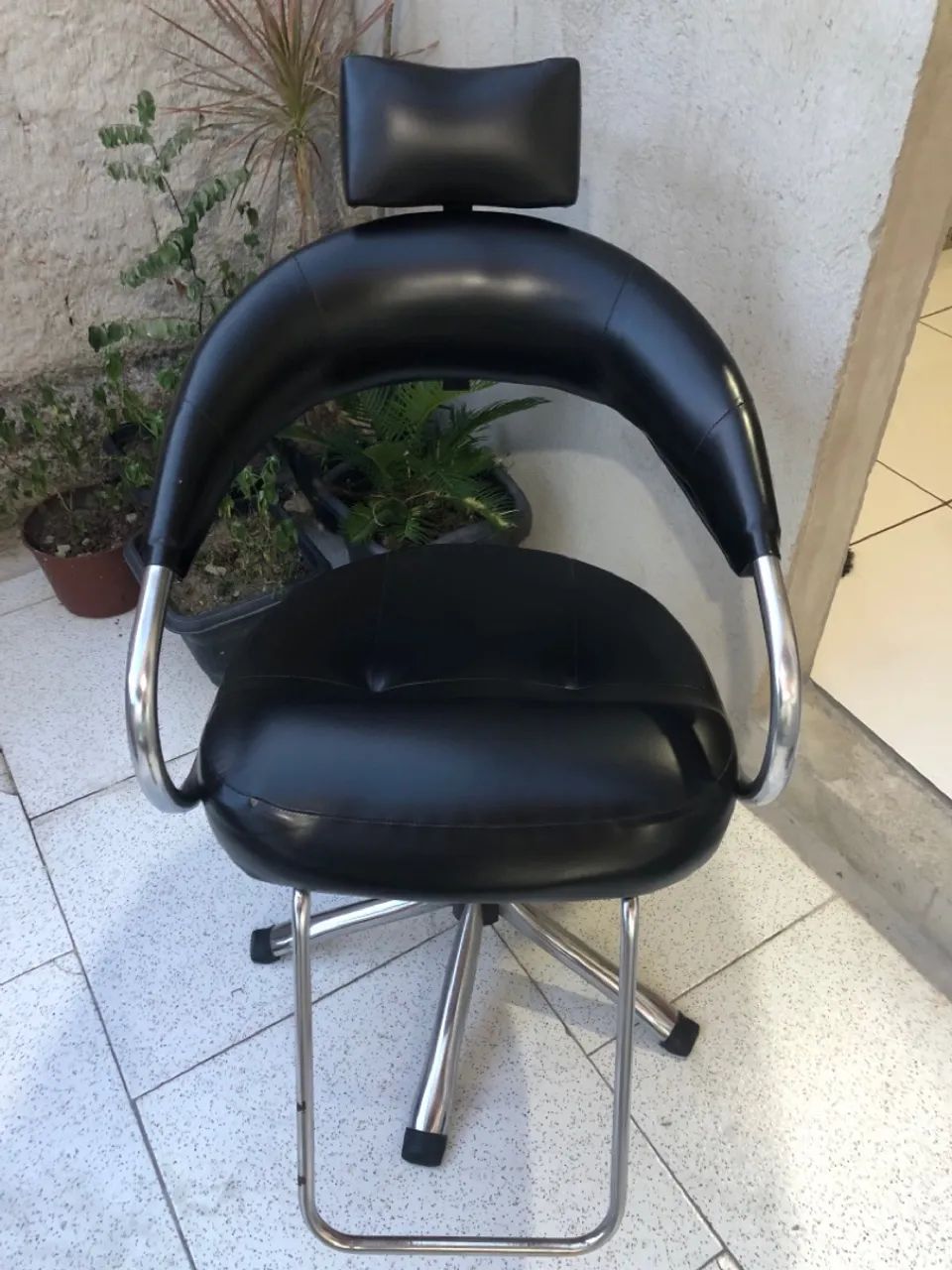 Cadeira para salão ou barbearia, hidráulica funcionando perfeitamente! - Foto 2