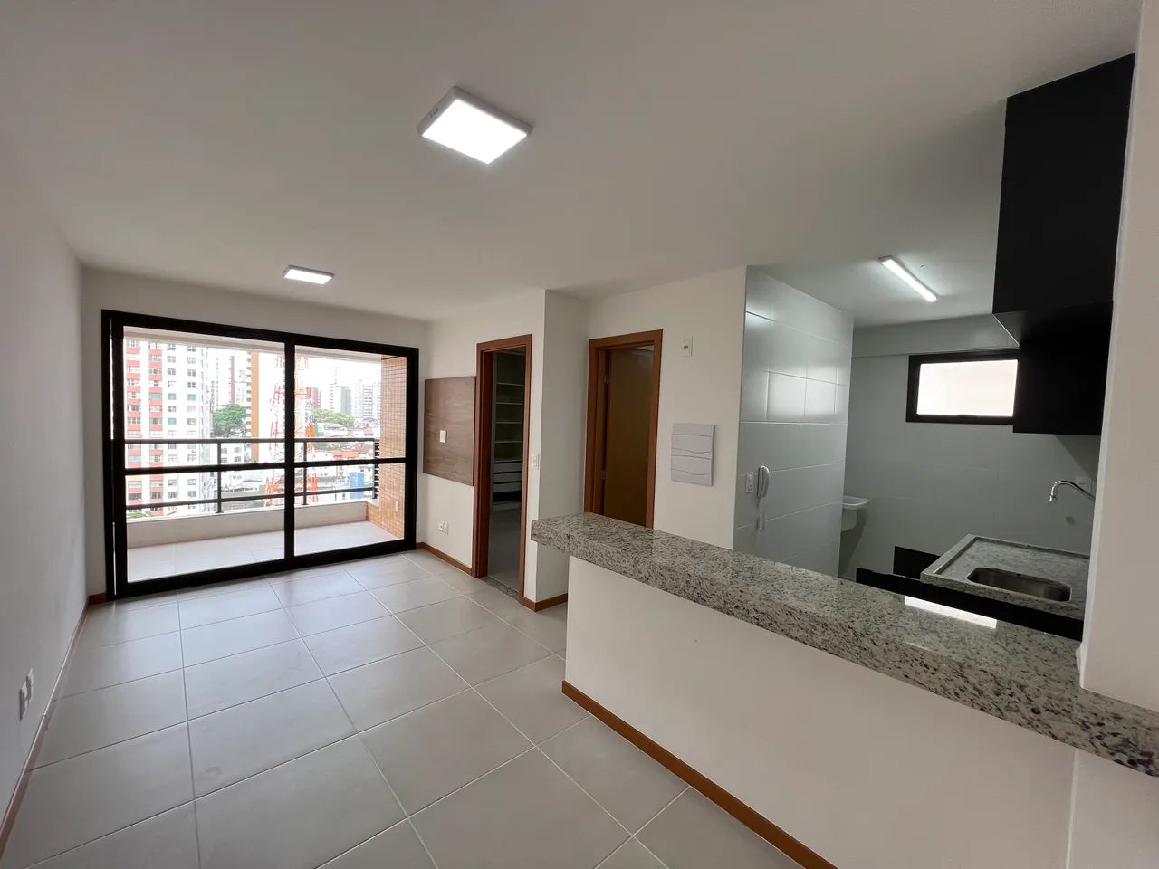 Imóvel para aluguel possui 42 metros quadrados com 1 quarto em Canela - Salvador - BA