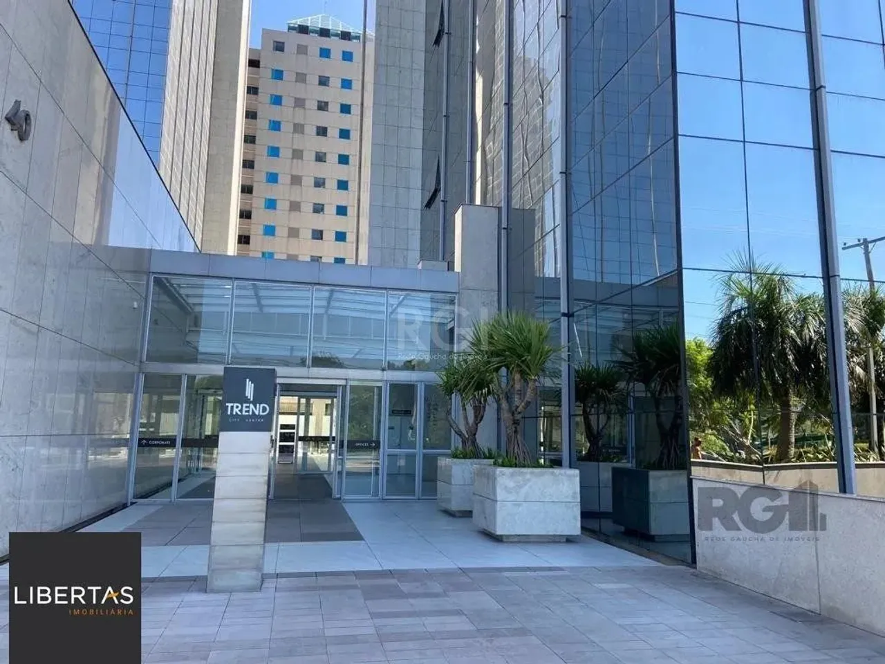 Sala comercial no TREND OFFICES com 53m²