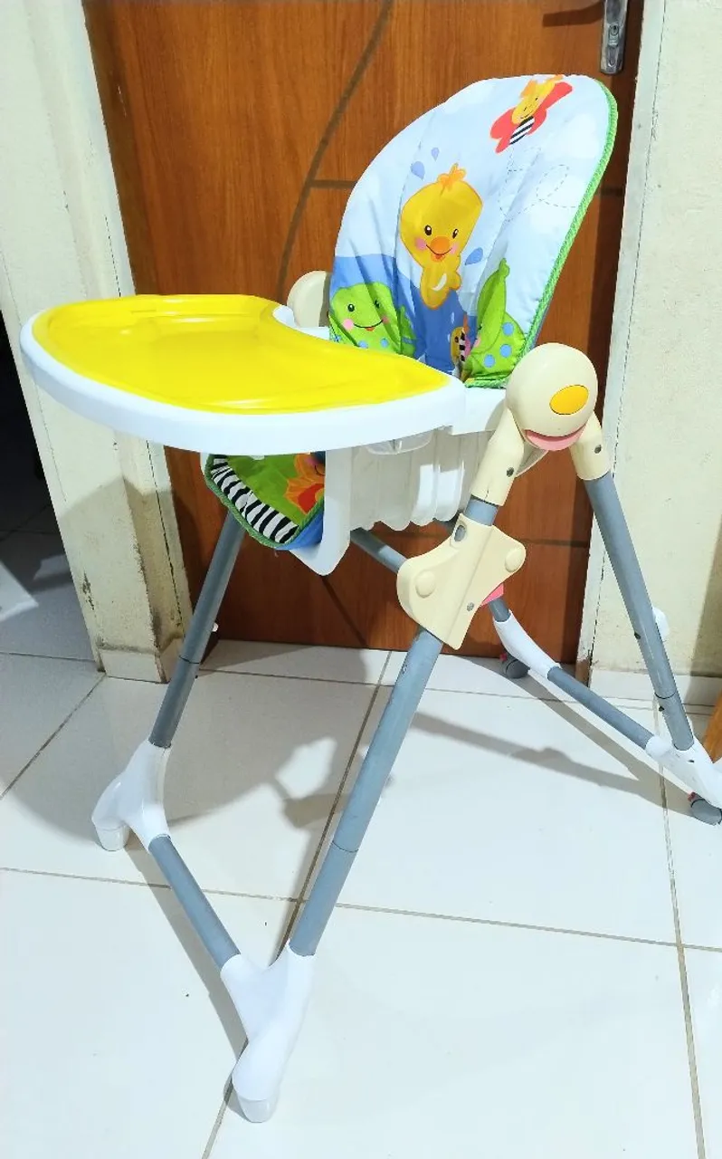 Cadeirão de alimentação infantil