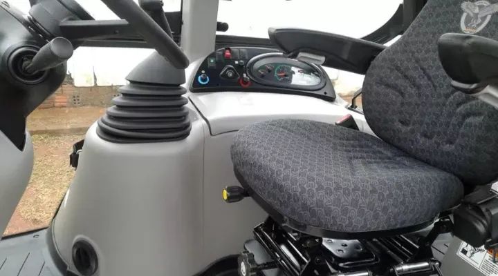 Retroescavadeira Case 580 2017 - Foto 6