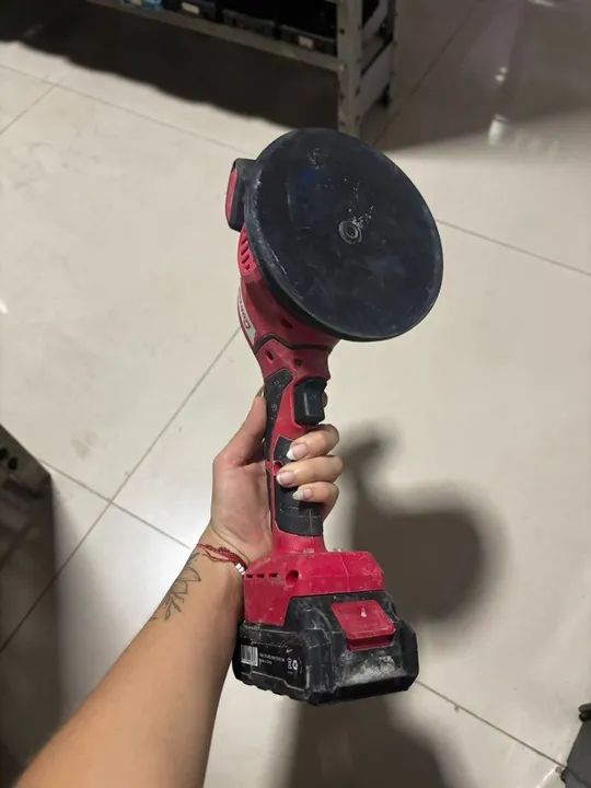 MÁQUINA ASSENTAR PISOS PORCELANATOS CORTAG 