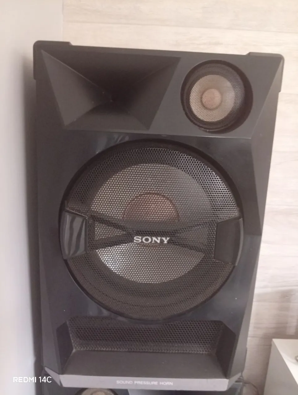 Caixas de Som Sony shake 33