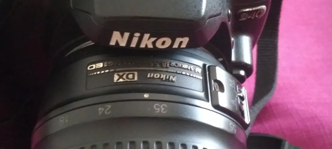 Máquina fotográfica para amadores e profissionais