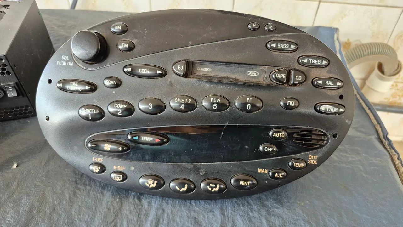 Vendo toca fitas para carro 