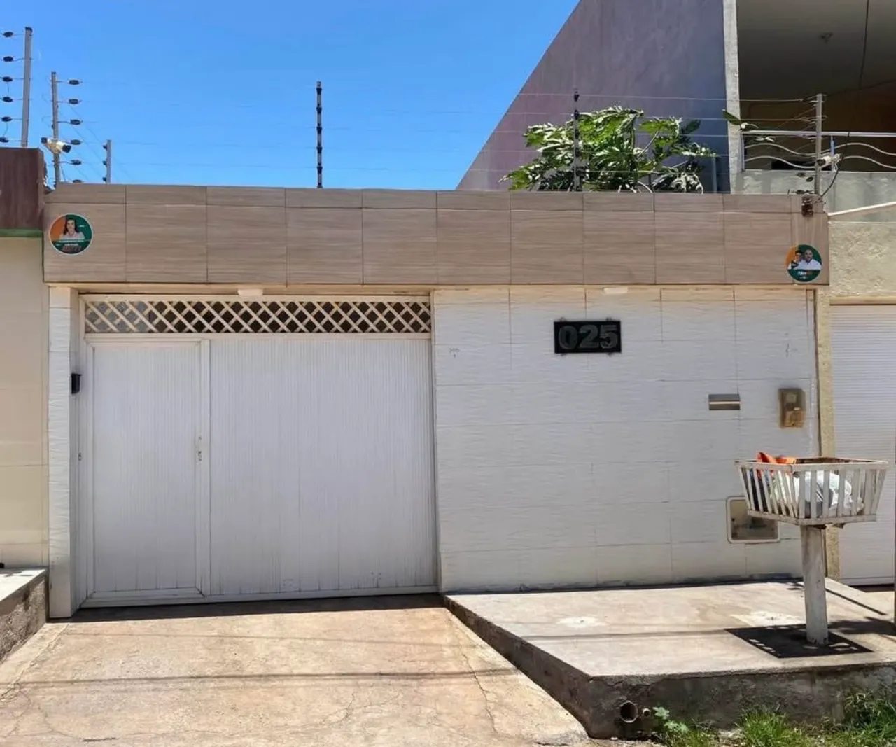< Casa no Monte Castelo