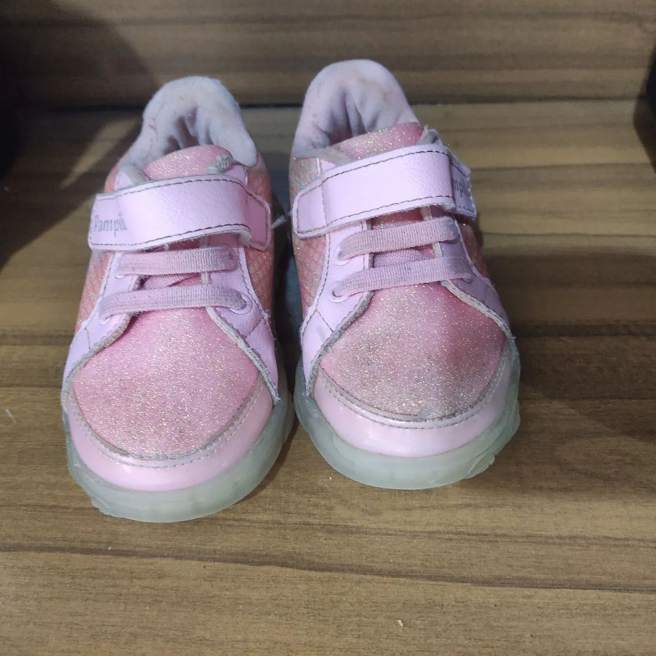 Tênis rosa infantil com glitter Pampili Tam 21