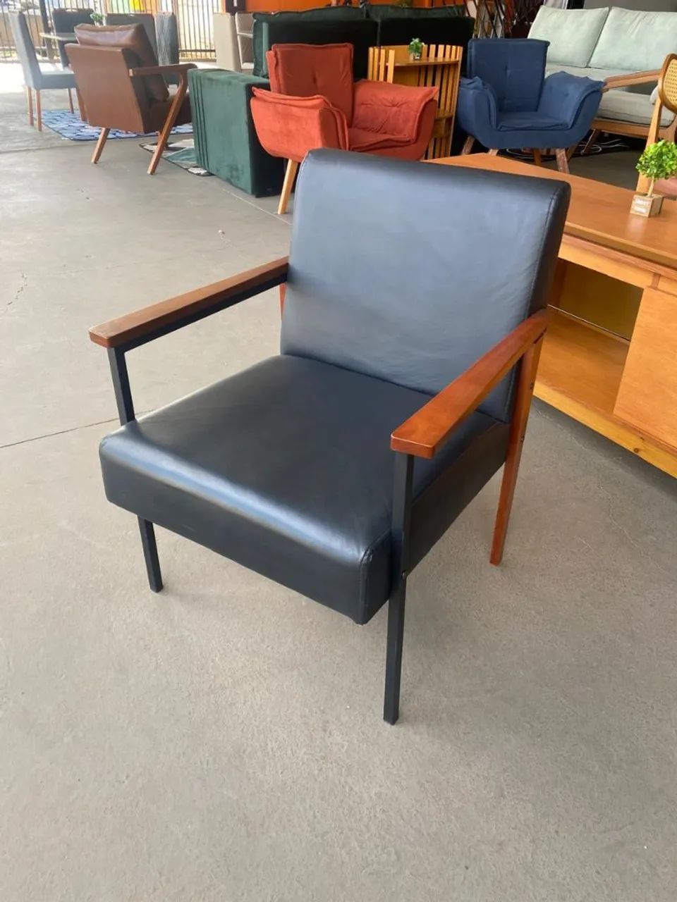 Vendo Poltronas Fontana novas de Fábrica  - Foto 2