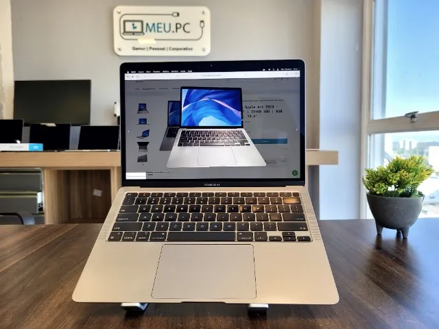 MacBook Apple Air 2020 - Apple M1 | 256GB SSD | 8GB LPDDR4 | 13.3" - Cinza Espacial