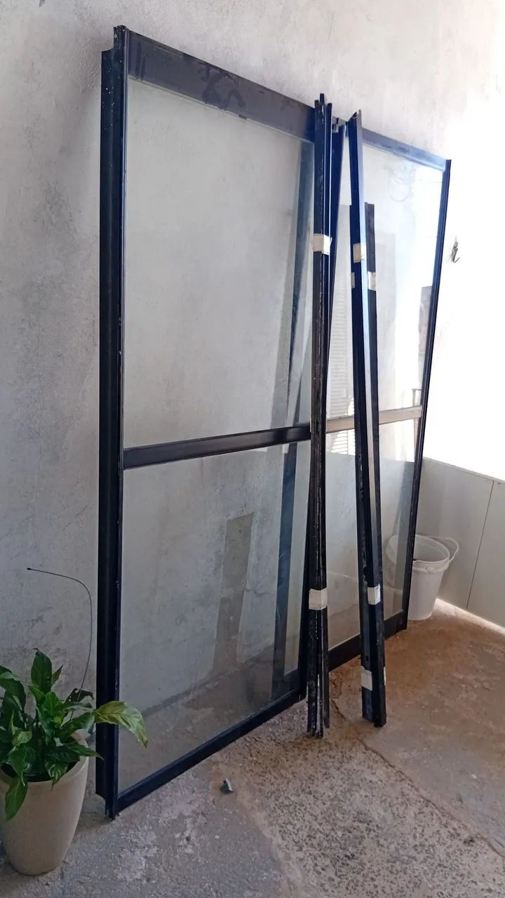 Porta de alumínio preto!