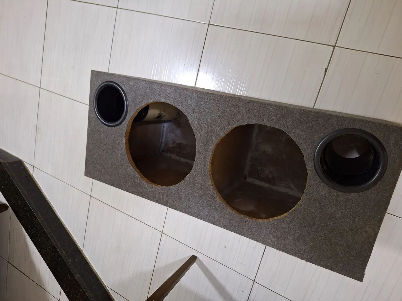 Caixa para 2 subwoofers de 10 polegadas - Foto 2