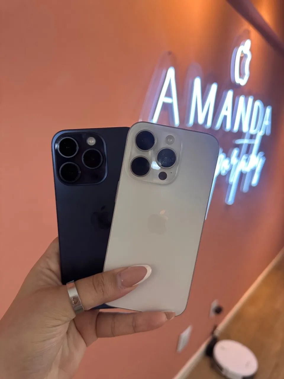 iPhone 15 Pro 256gb semi novo oportunidade + brindes