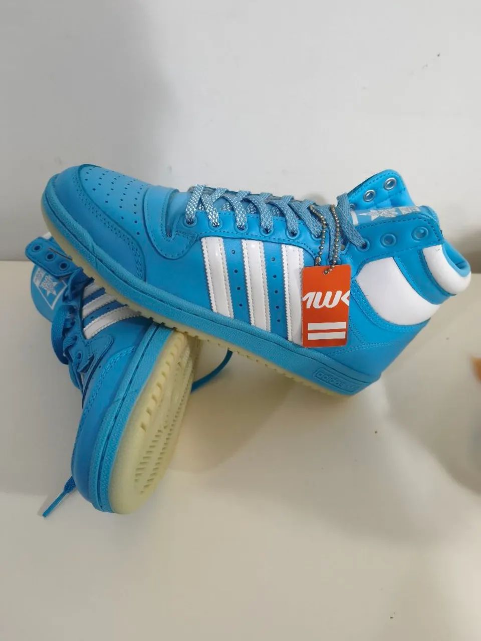 adidas originals top ten azul ceu 40 nunca usado de R$ 699 por R$ 400