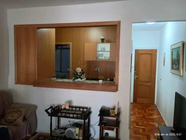 Quarto e sala no centro de Petrópolis