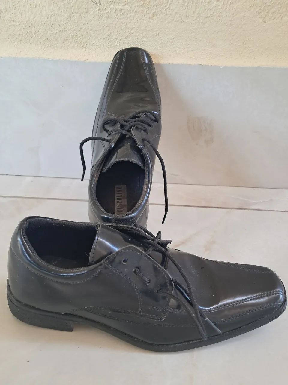 Sapatos sociais pretos
