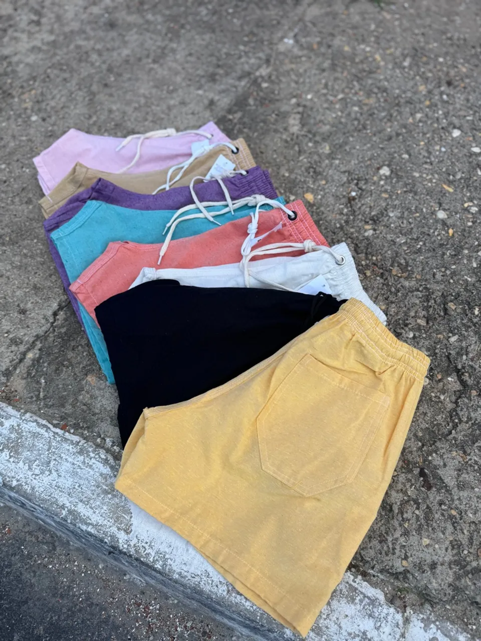 Short Sarja masculino
