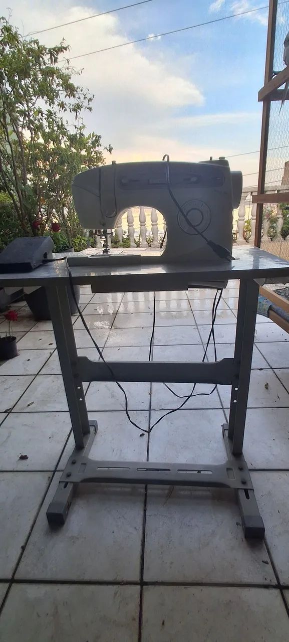 Maquina de Costura Singer Bella - Foto 3