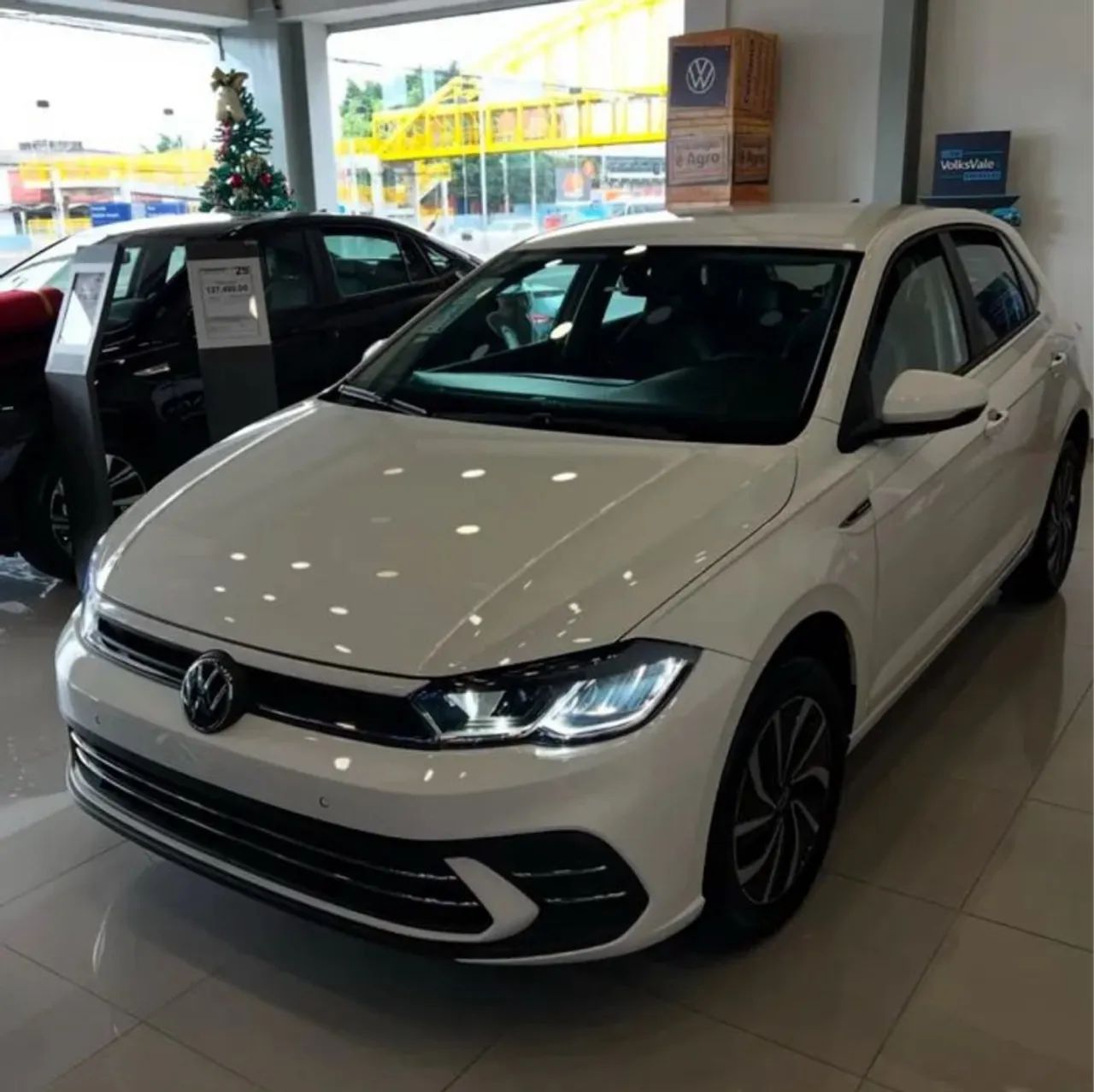 Novo Polo Highline 170 TSI 2026 / Whatsapp na descrição / Vendedora Jhulhe Emanuella - Foto 3