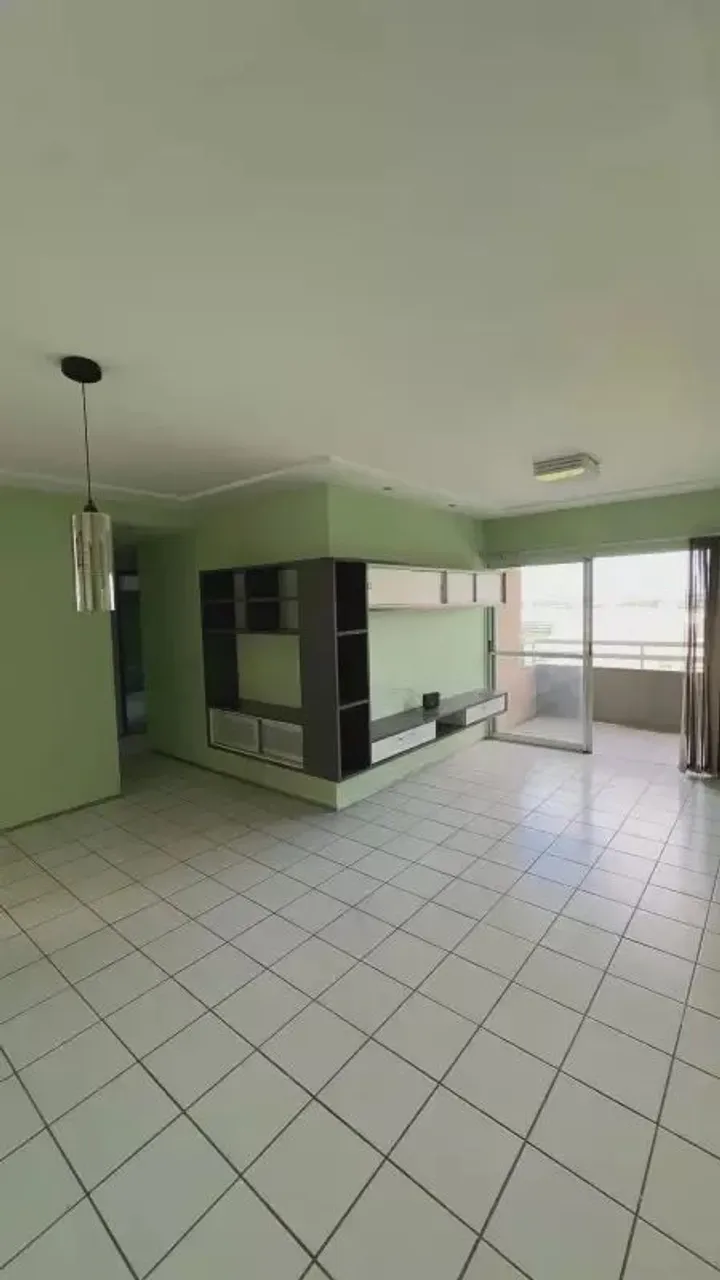 Imóvel para aluguel tem 110 metros quadrados com 3 quartos em Jóquei - Teresina - PI