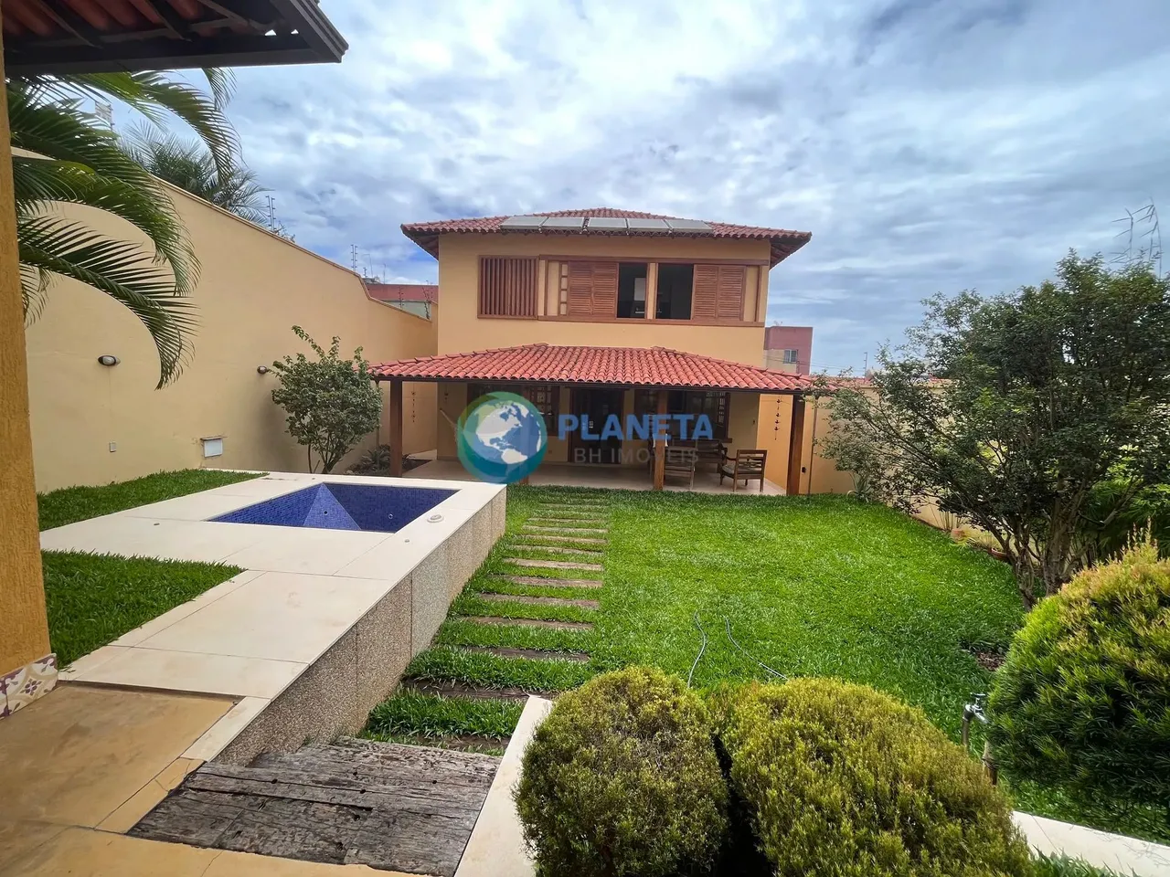 Casa Alto Padrão a venda