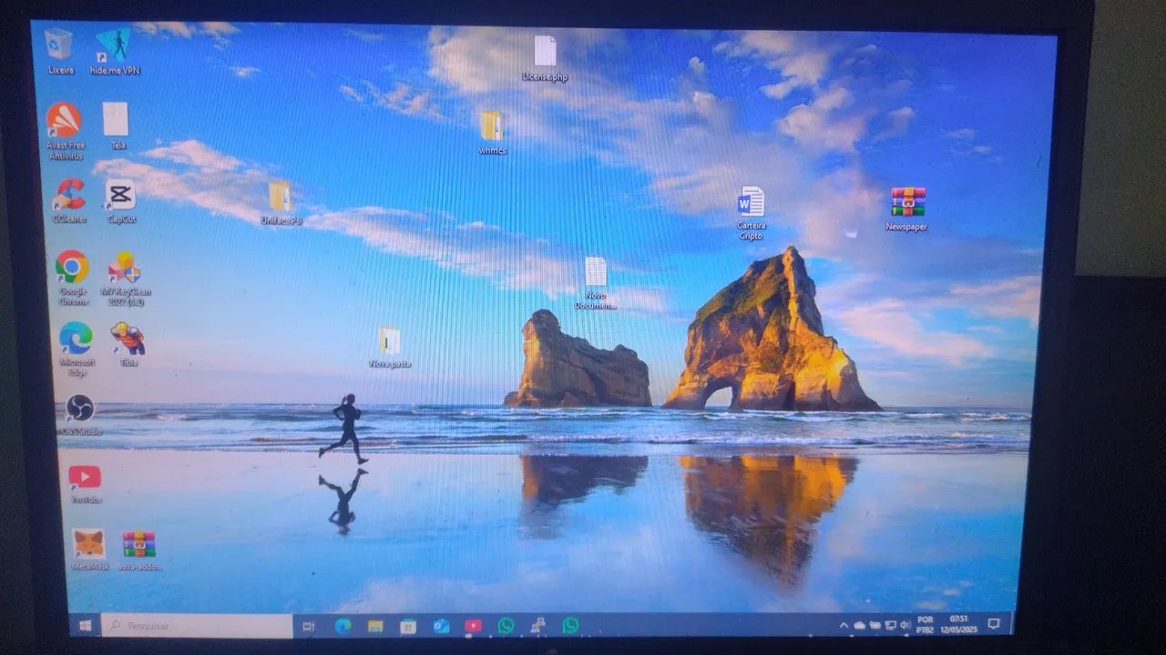 Monitor Tronos TRS-HK19WY