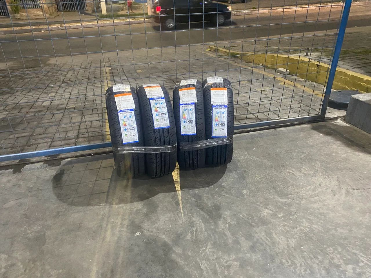 Pneu aro 1564319185322754121