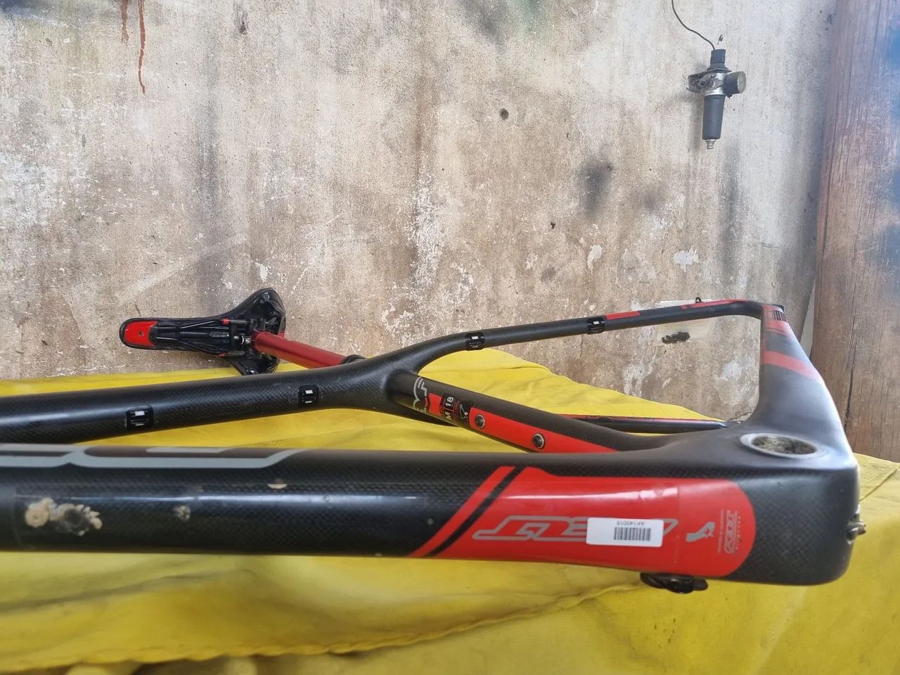 Quadro Felt carbono tamanho 18 - Foto 5