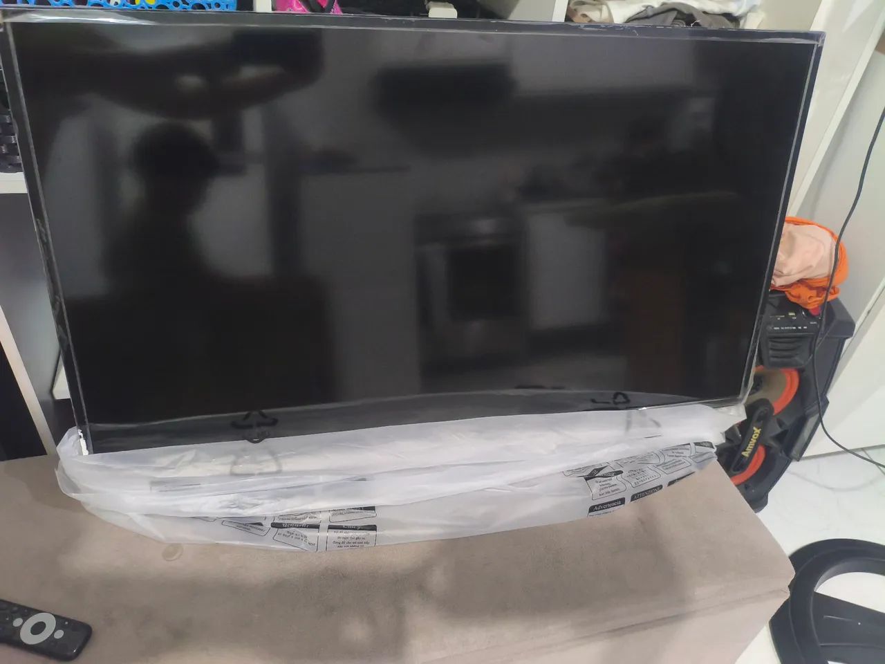 Vendo Smart Tv TCL 40" - Foto 2