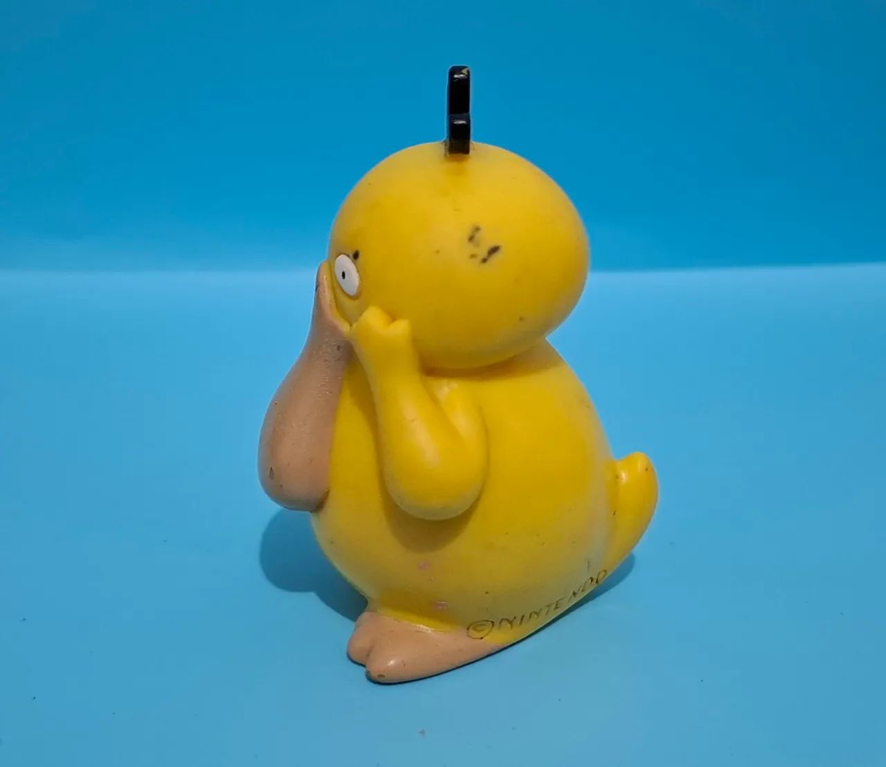 Pokemon Psyduck Miniatura Vintage Original Estrela - Foto 5