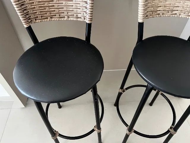 2 banquetas pretas - Foto 2