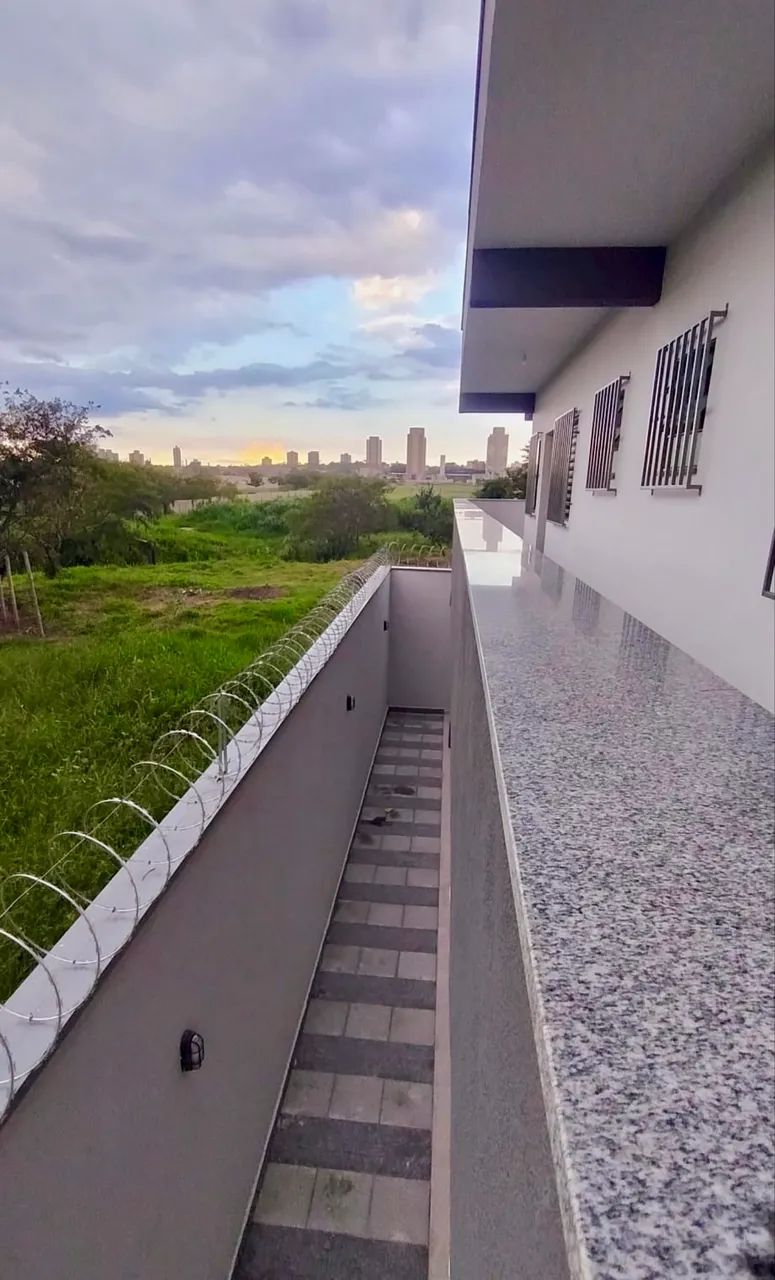 Kitnet Nova e imobilizada - com garagem  - Foto 5