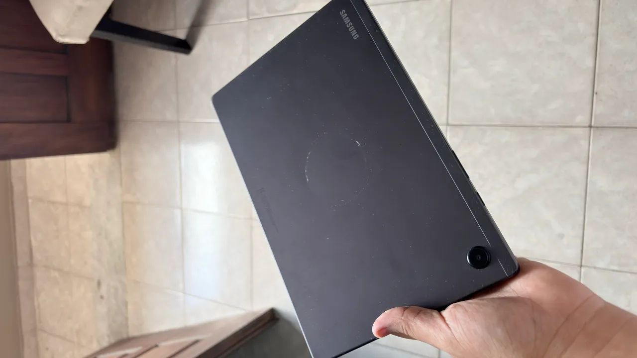 VENDO SAMSUNG TAB A8  - Foto 4