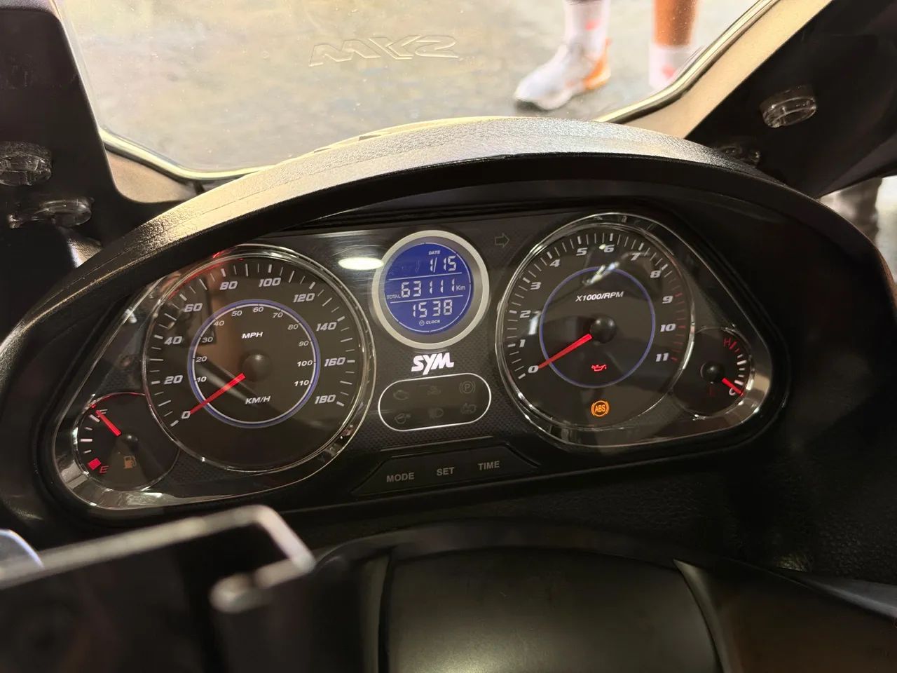 Moto maxsym 400i  - Foto 2