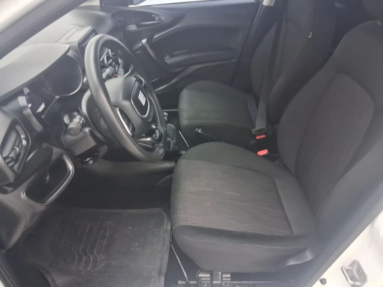 Fiat Argo DRIVE 1.0 6V Flex, foto 17 de 18