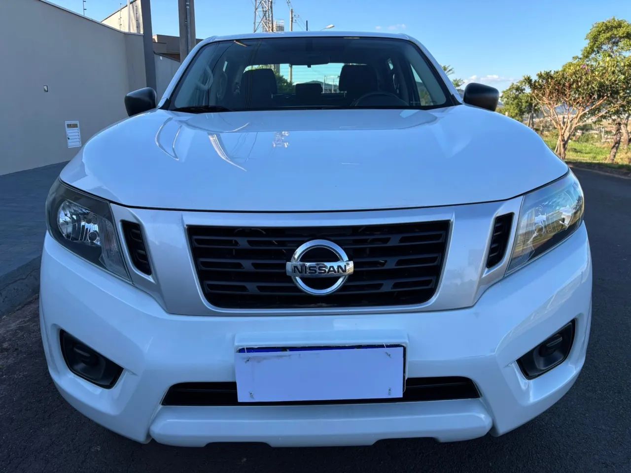 Nissan Frontier 2021 manual diesel 4x4 - Foto 4