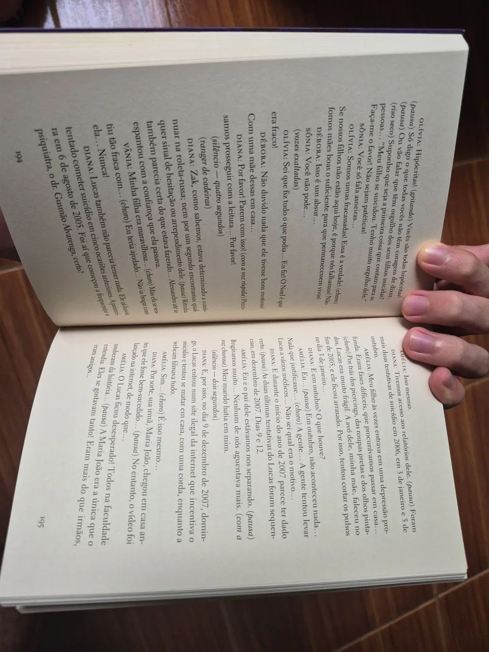 Suicidas - Raphael Montes - Foto 3